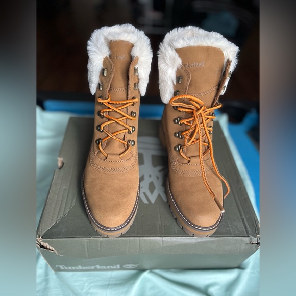 Timberland Courmayeur Valley 6-Inch Faux Fur Lined Waterproof womens Boot - Picture 6 of 12